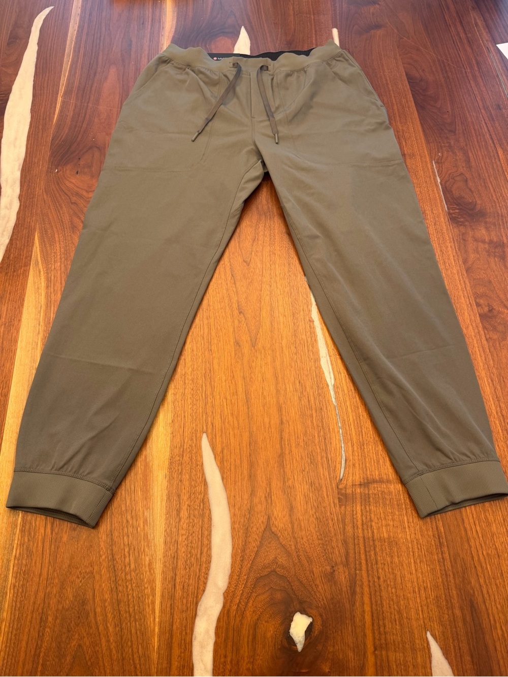 lululemon athletica Men's Olive Green Tech Joggers